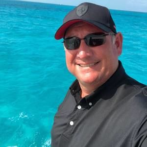 Meet your Posher, Eric